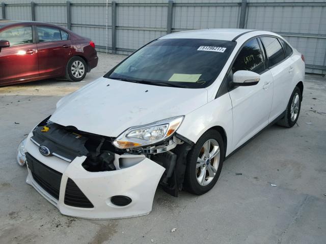 1FADP3F23DL342222 - 2013 FORD FOCUS SE WHITE photo 2