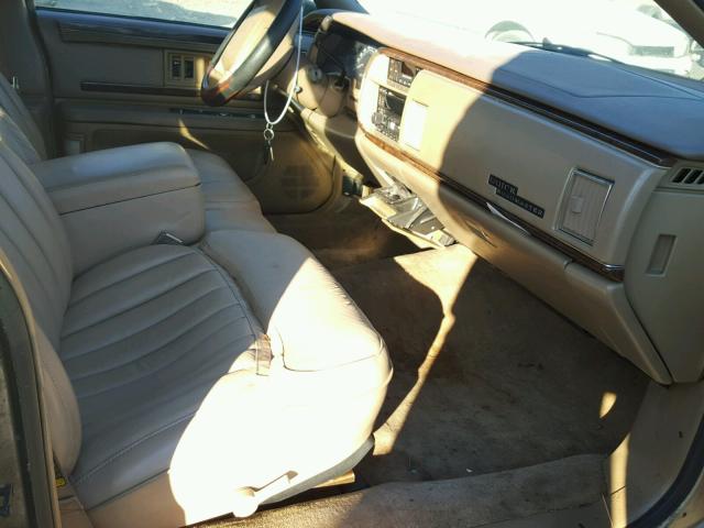 1G4BN52P4TR401290 - 1996 BUICK ROADMASTER TAN photo 5