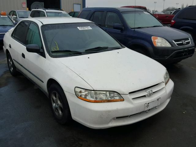 1HGCF8540WA067725 - 1998 HONDA ACCORD DX WHITE photo 1