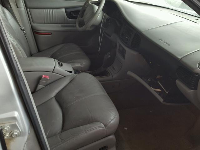 2G4WB55K021278587 - 2002 BUICK REGAL LS 银色 照片 5