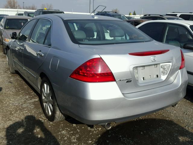 1HGCM66807A078088 - 2007 HONDA ACCORD EX SILVER photo 3