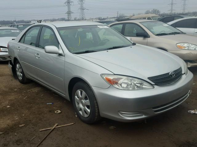 4T1BE32K43U648945 - 2003 TOYOTA CAMRY LE SILVER photo 1