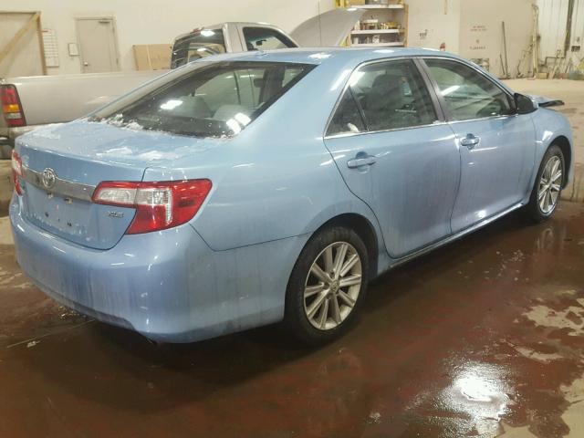 4T4BF1FK7DR280294 - 2013 TOYOTA CAMRY L BLUE photo 4