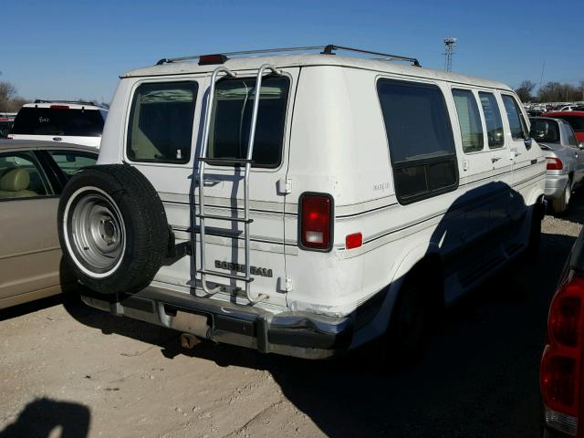 2B6HB21Y1NK165532 - 1992 DODGE RAM VAN B2 WHITE photo 4