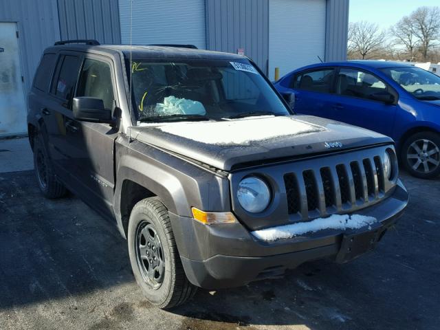 1C4NJPBB9ED827487 - 2014 JEEP PATRIOT SP GRAY photo 1