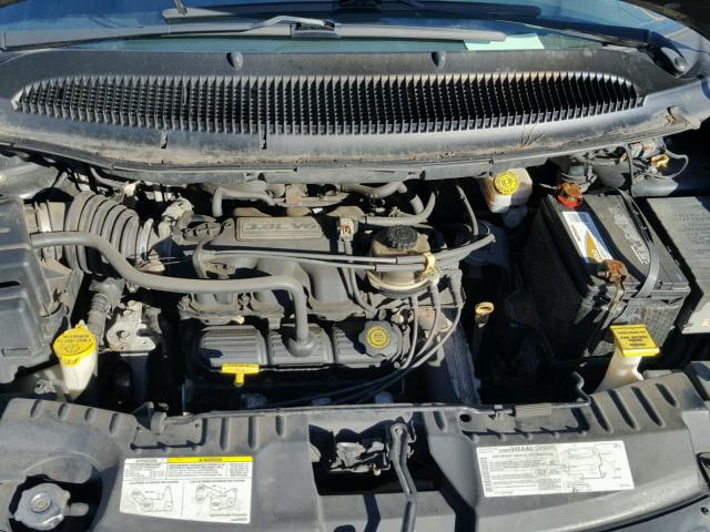 2C4GP54L14R531330 - 2004 CHRYSLER TOWN & COU BLACK photo 7