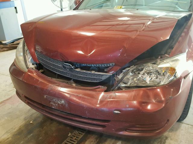 4T1BE32K72U062402 - 2002 TOYOTA CAMRY LE RED photo 9