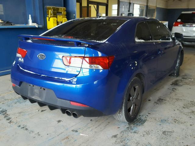 KNAFU6A22B5461754 - 2011 KIA FORTE EX BLUE photo 4