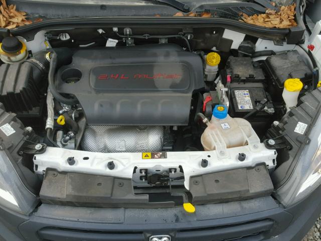 ZFBERFAB6H6D26690 - 2017 RAM PROMASTER 白色 照片 7