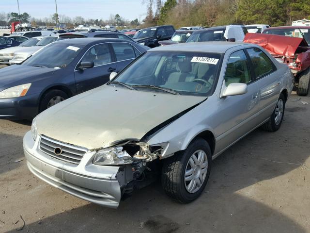 4T1BG22K61U019348 - 2001 TOYOTA CAMRY CE BEIGE photo 2