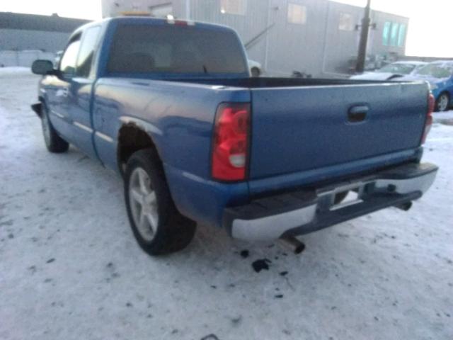 2GCEC19T641145960 - 2004 CHEVROLET SILVERADO BLUE photo 3