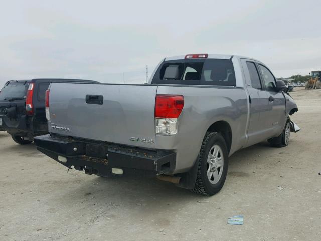 5TFUW5F15AX137330 - 2010 TOYOTA TUNDRA DOU SILVER photo 4