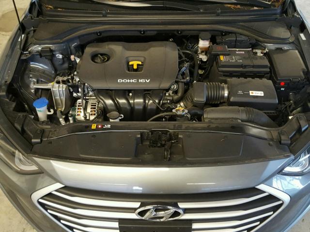 KMHD84LF3HU400930 - 2017 HYUNDAI ELANTRA SE GRAY photo 7