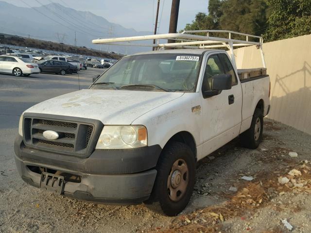 1FTRF122X6NA40883 - 2006 FORD F150 WHITE photo 2