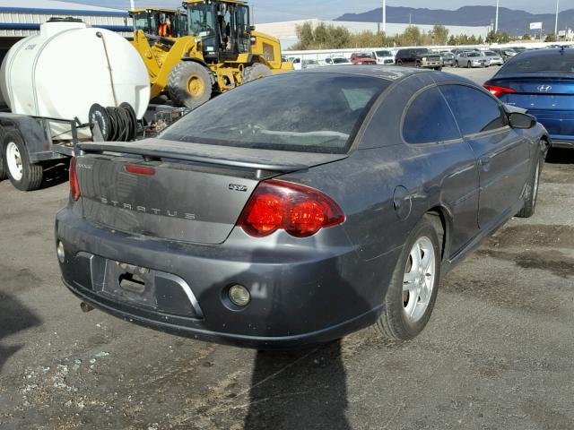 4B3AG42G75E016577 - 2005 DODGE STRATUS SX GRAY photo 4