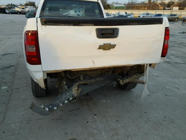 1GCPCPEXXAZ265414 - 2010 CHEVROLET SILVERADO WHITE photo 9