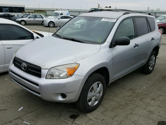 JTMZD33V685100526 - 2008 TOYOTA RAV4 SILVER photo 2