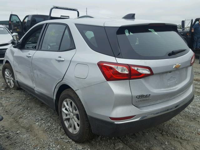 2GNAXHEV6J6146552 - 2018 CHEVROLET EQUINOX LS SILVER photo 3