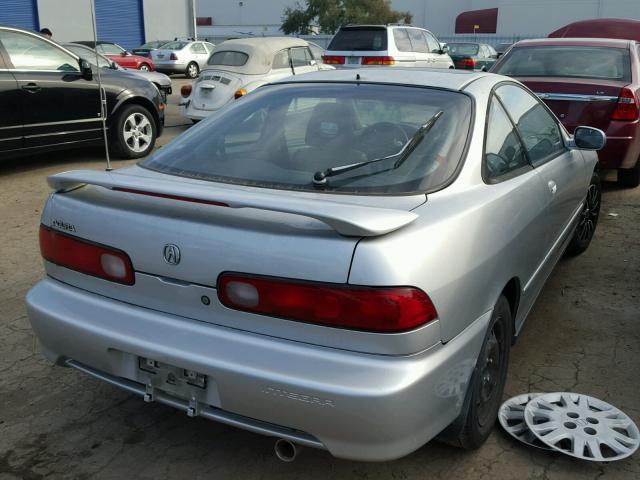 JH4DC446XXS005248 - 1999 ACURA INTEGRA GS SILVER photo 4