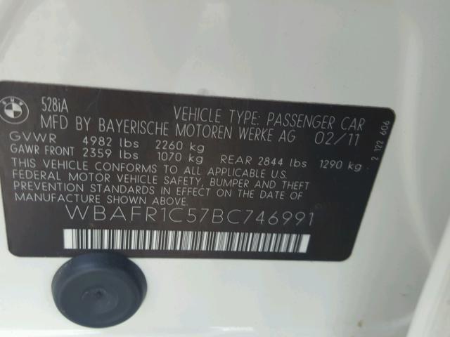 WBAFR1C57BC746991 - 2011 BMW 528 I WHITE photo 10