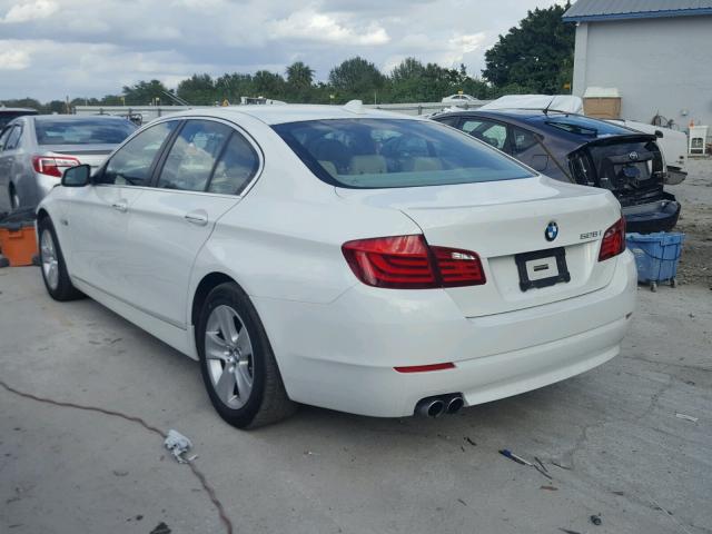 WBAFR1C57BC746991 - 2011 BMW 528 I WHITE photo 3