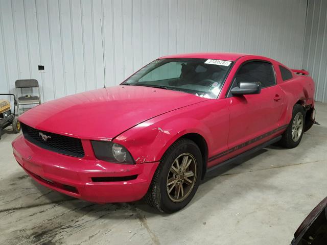 1ZVFT80N665115027 - 2006 FORD MUSTANG RED photo 2