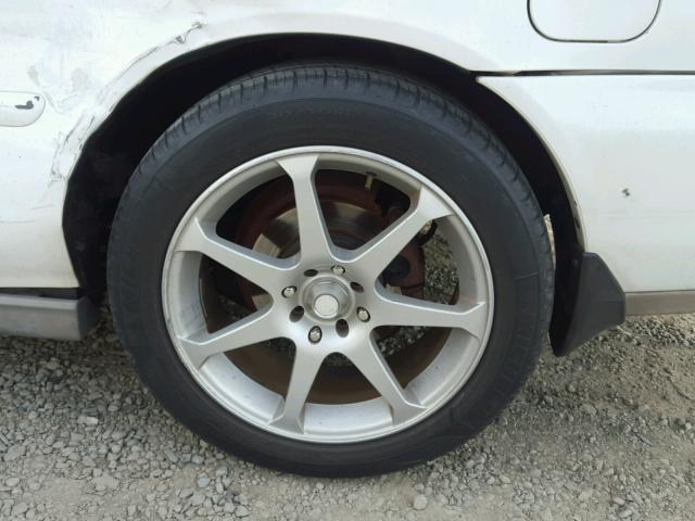 19UYA1250VL023140 - 1997 ACURA 2.2CL WHITE photo 10