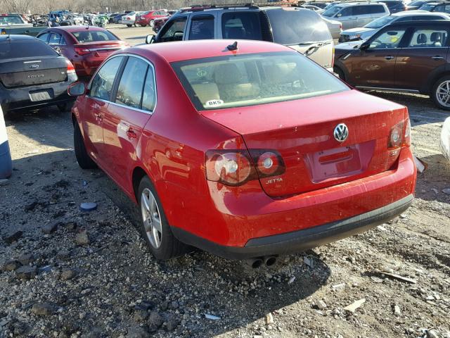 3VWRM71K08M075033 - 2008 VOLKSWAGEN JETTA SE RED photo 3