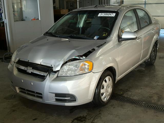 KL1TD5DE5AB115145 - 2010 CHEVROLET AVEO LS SILVER photo 2