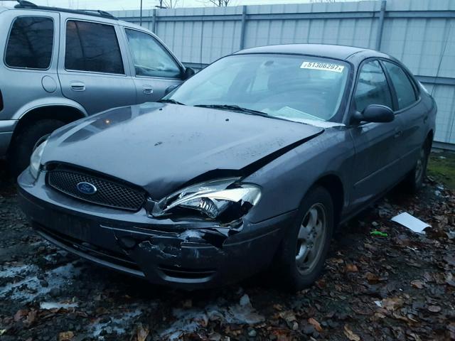 1FAFP53U45A115595 - 2005 FORD TAURUS SE GRAY photo 2