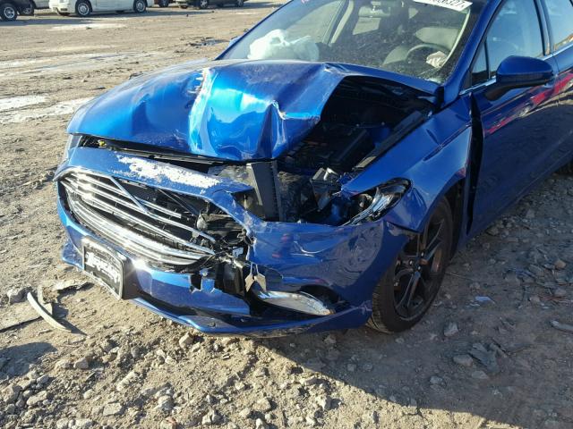 3FA6P0HD9JR149267 - 2018 FORD FUSION SE BLUE photo 9