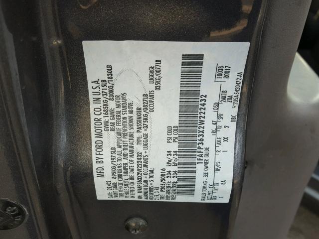 1FAFP363X2W222432 - 2002 FORD FOCUS SE GRAY photo 10