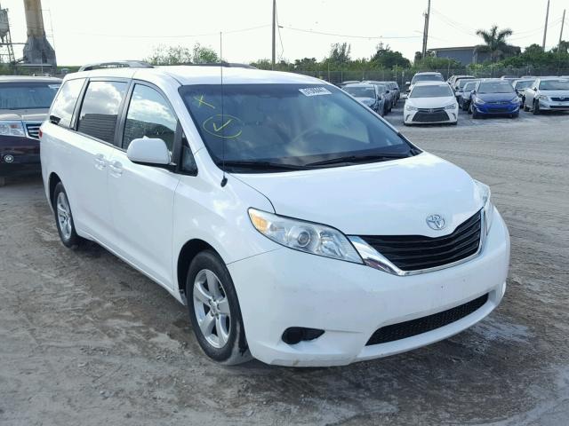 5TDKK3DC4ES526774 - 2014 TOYOTA SIENNA LE WHITE photo 1