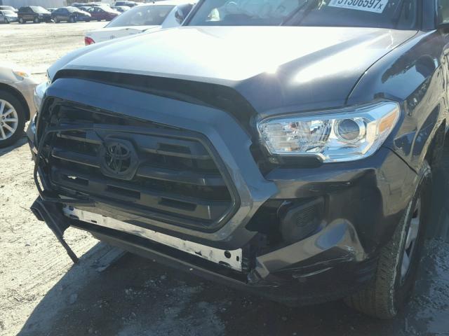 5TFAX5GN1GX070218 - 2016 TOYOTA TACOMA DOU GRAY photo 9