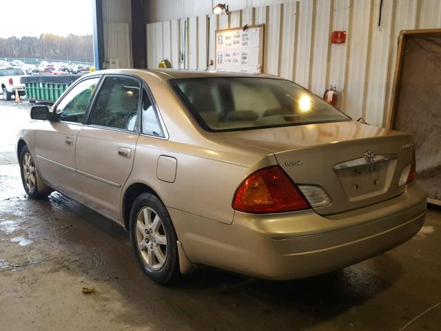 4T1BF28B22U217274 - 2002 TOYOTA AVALON XL GOLD photo 3