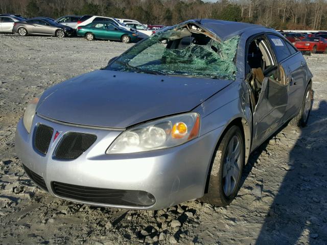 1G2ZG57B384133044 - 2008 PONTIAC G6 BASE SILVER photo 2