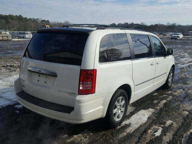 2A4RR5D18AR278854 - 2010 CHRYSLER TOWN & COU WHITE photo 3