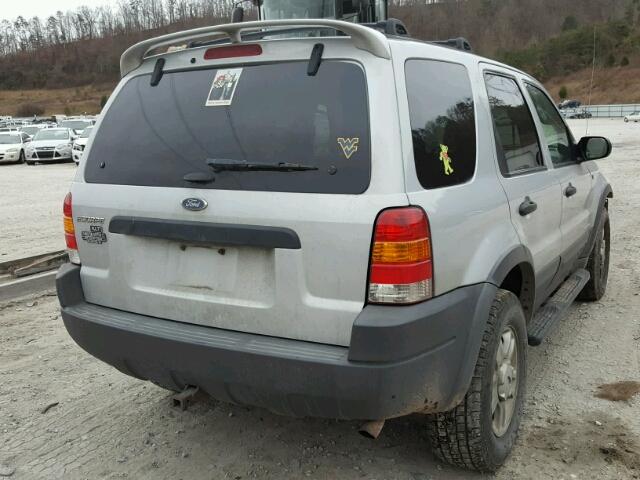 1FMYU04112KB63740 - 2002 FORD ESCAPE XLT SILVER photo 4