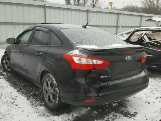 1FADP3F26DL235973 - 2013 FORD FOCUS SE BLACK photo 3