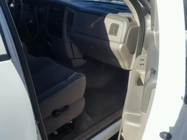 3D7KA28D54G274620 - 2004 DODGE RAM 2500 S WHITE photo 5