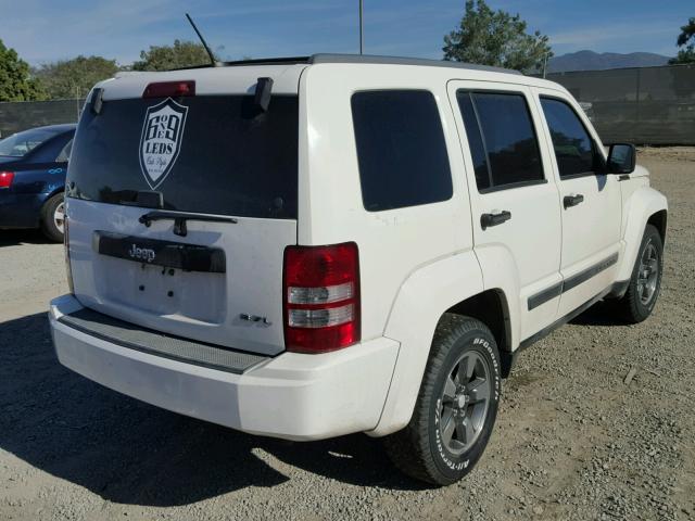 1J8GP28K48W284083 - 2008 JEEP LIBERTY SP WHITE photo 4
