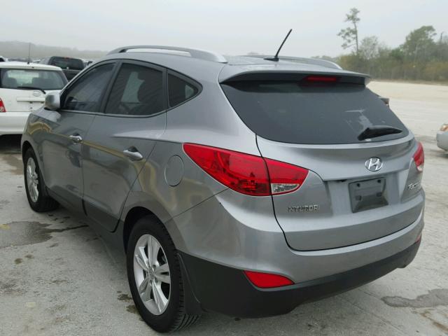 KM8JU3AC3BU260323 - 2011 HYUNDAI TUCSON GLS GRAY photo 3