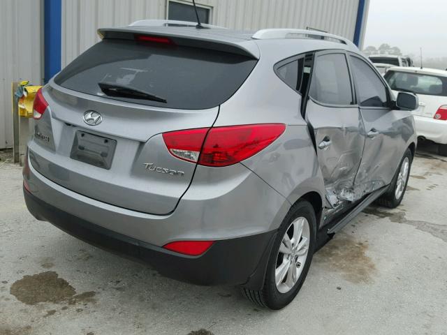 KM8JU3AC3BU260323 - 2011 HYUNDAI TUCSON GLS GRAY photo 4