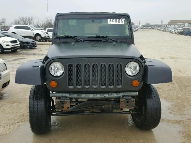 1J4FA24149L747869 - 2009 JEEP WRANGLER X BLACK photo 9