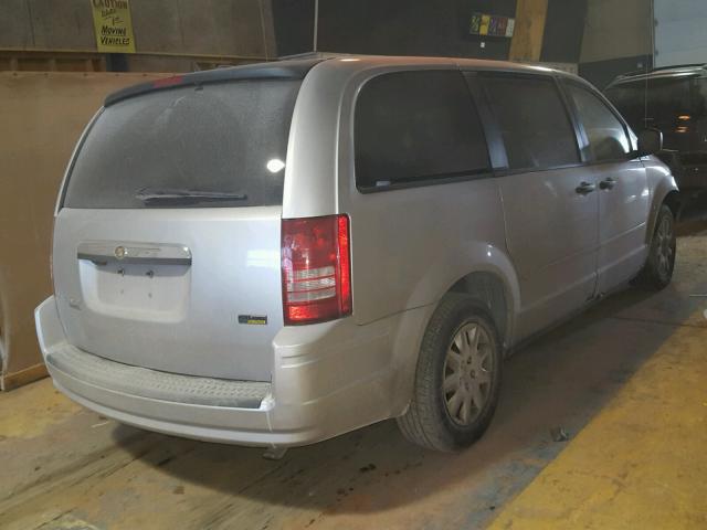 2A8HR44H38R773037 - 2008 CHRYSLER TOWN & COU SILVER photo 4