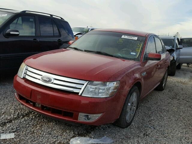 1FAHP23WX9G107643 - 2009 FORD TAURUS SE RED photo 2