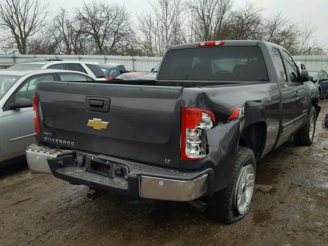 1GCRKSE30BZ292098 - 2011 CHEVROLET SILVERADO GRAY photo 4