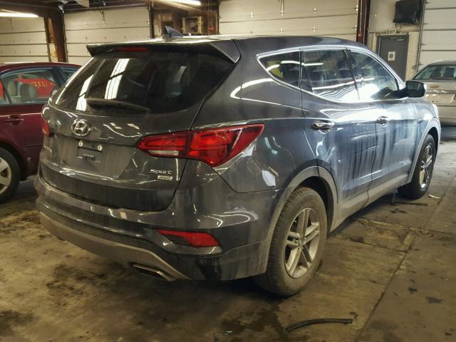 5XYZTDLB0HG458212 - 2017 HYUNDAI SANTA FE S GRAY photo 4