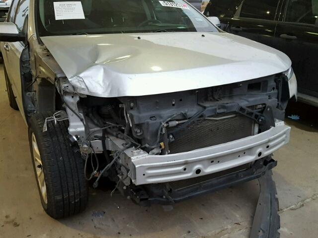 2FMDK3JC6BBB38547 - 2011 FORD EDGE SEL SILVER photo 9