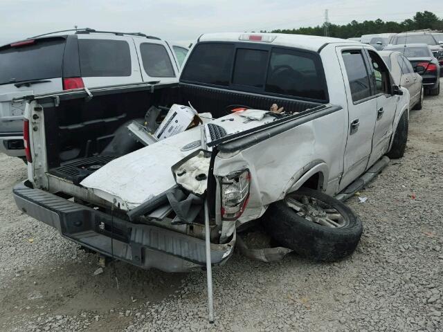 1FTPW12544FA19830 - 2004 FORD F150 SUPER WHITE photo 4